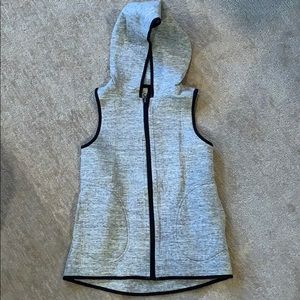 Lululemon gray reversible vest
